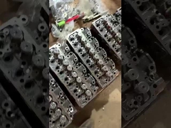 Il motore della Young Star TD27 ha una testa di cilindro completa